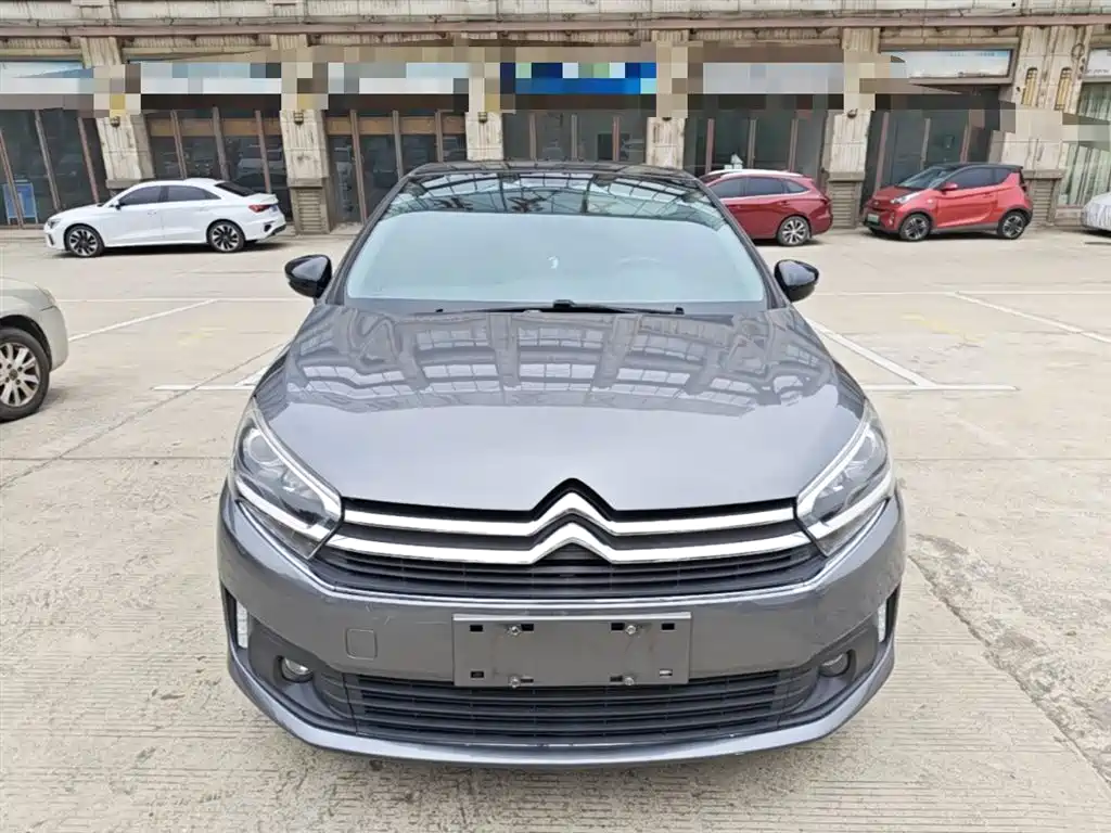 Citroën C4 C-Quatre 2017 2016 1.6L Manual Luxury