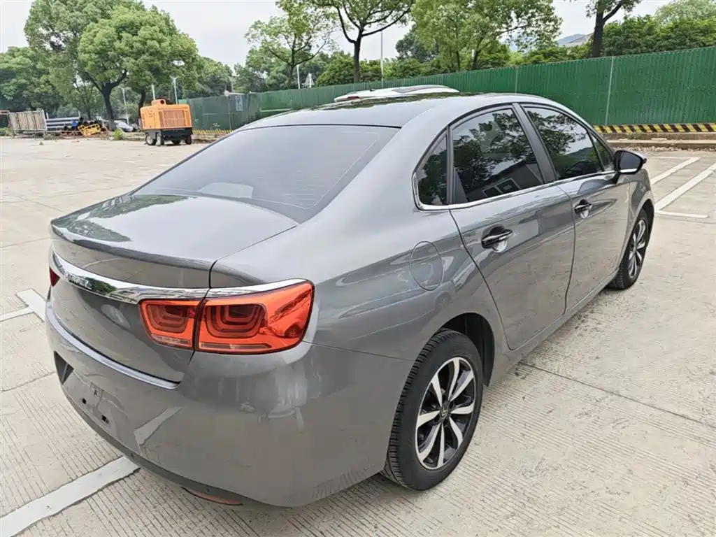Photo 7 - Citroën C4 C-Quatre