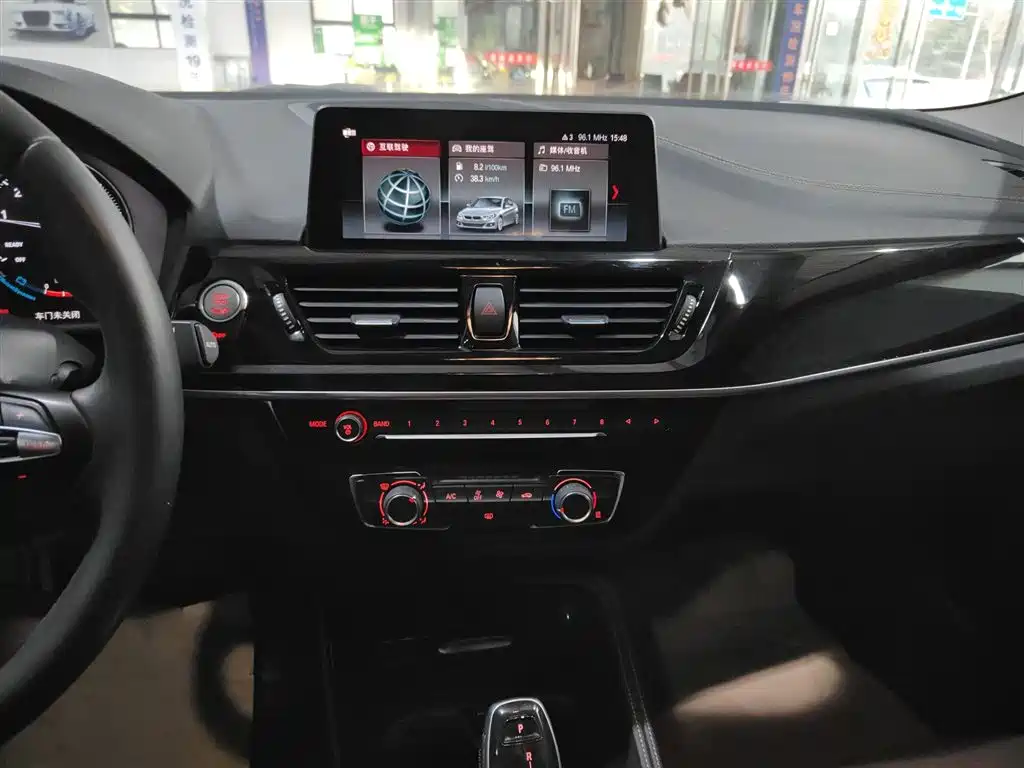 BMW 1 Series 2021 125i M Sport Black Night Edition фото 13