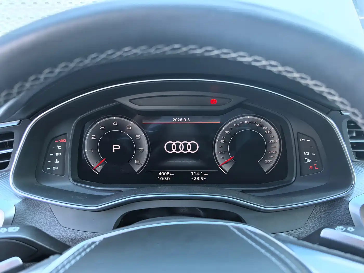 Audi A7L 2025 2024 45 TFSI quattro Premium Luxury