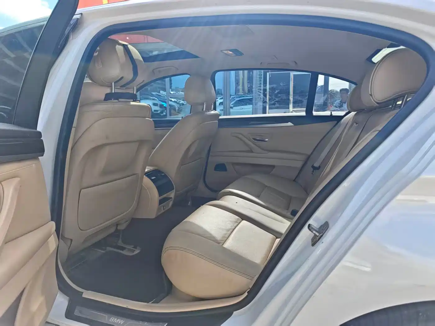 BMW 5 Series 2014 525Li Luxury Design Package фото 9