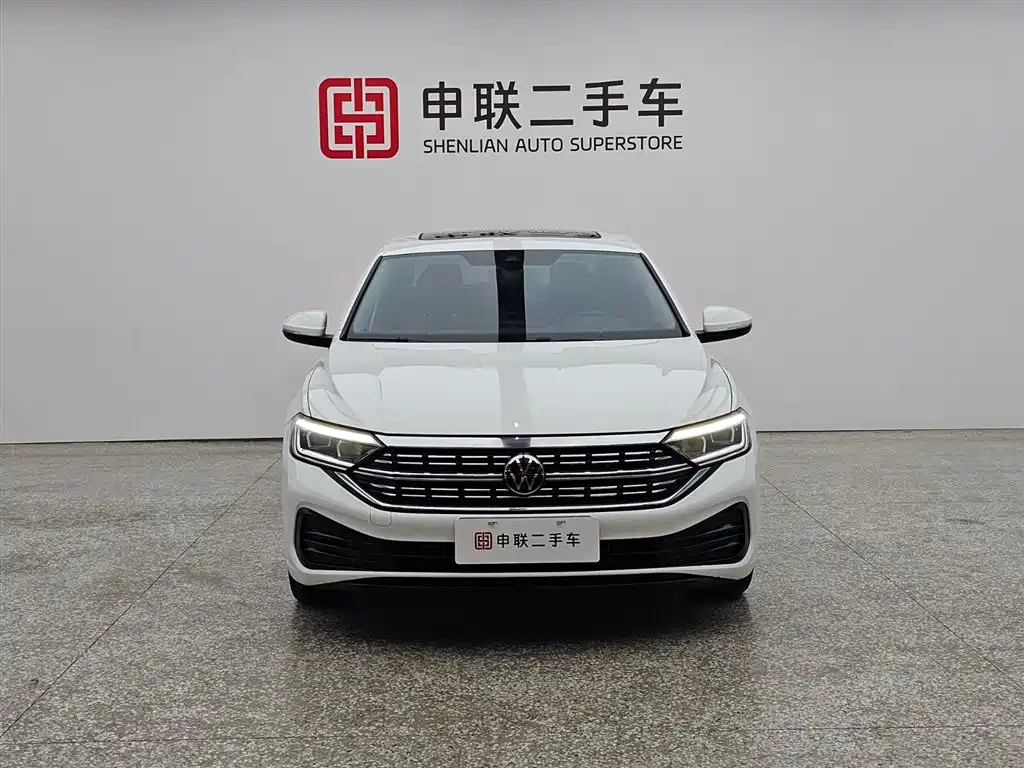 Volkswagen Sagitar 2023 300TSI DSG Surpassing Edition фото 2