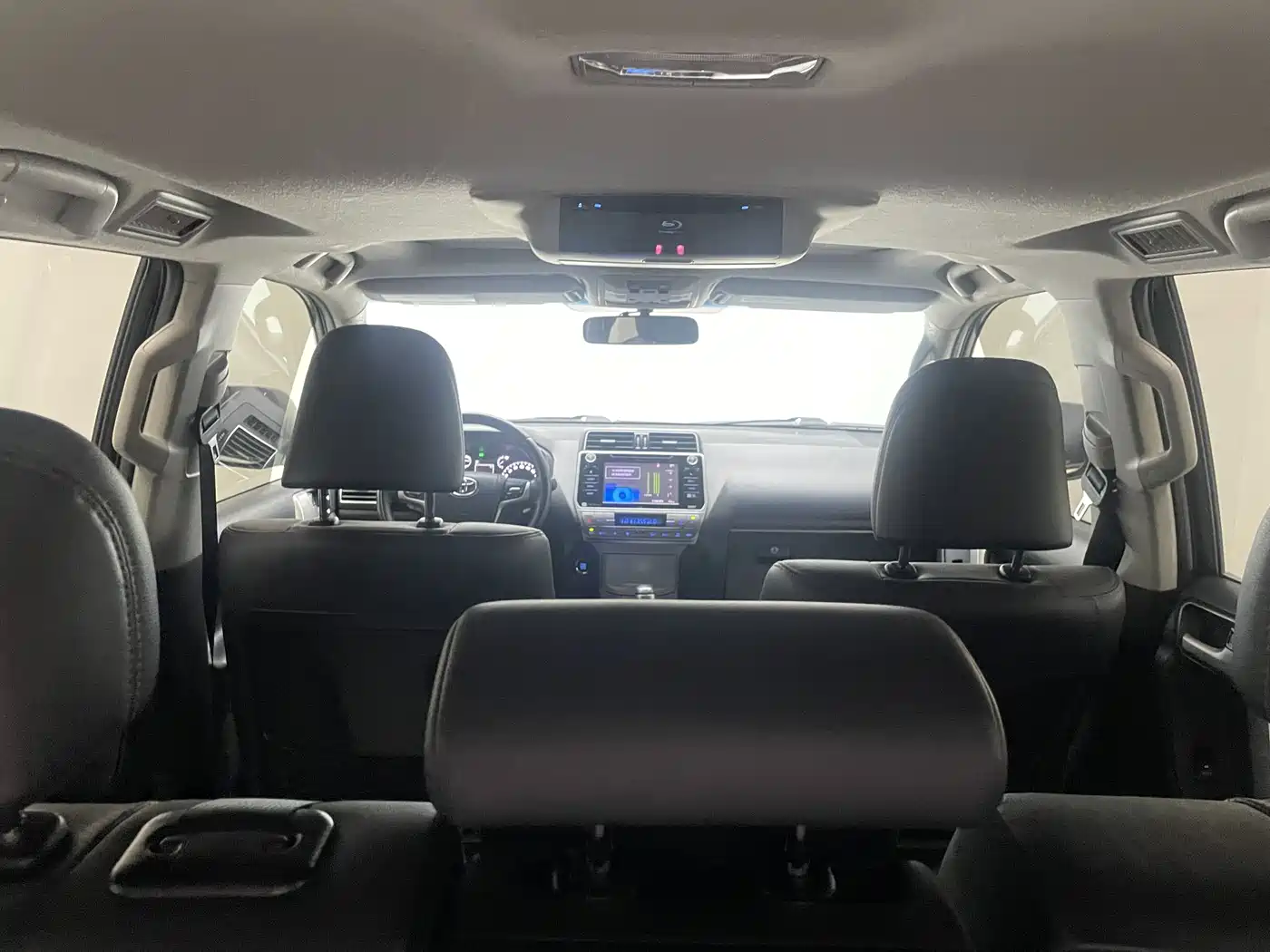 Toyota Prado 2019 3.5L Automatic TX-L Zunxiang Edition фото 18