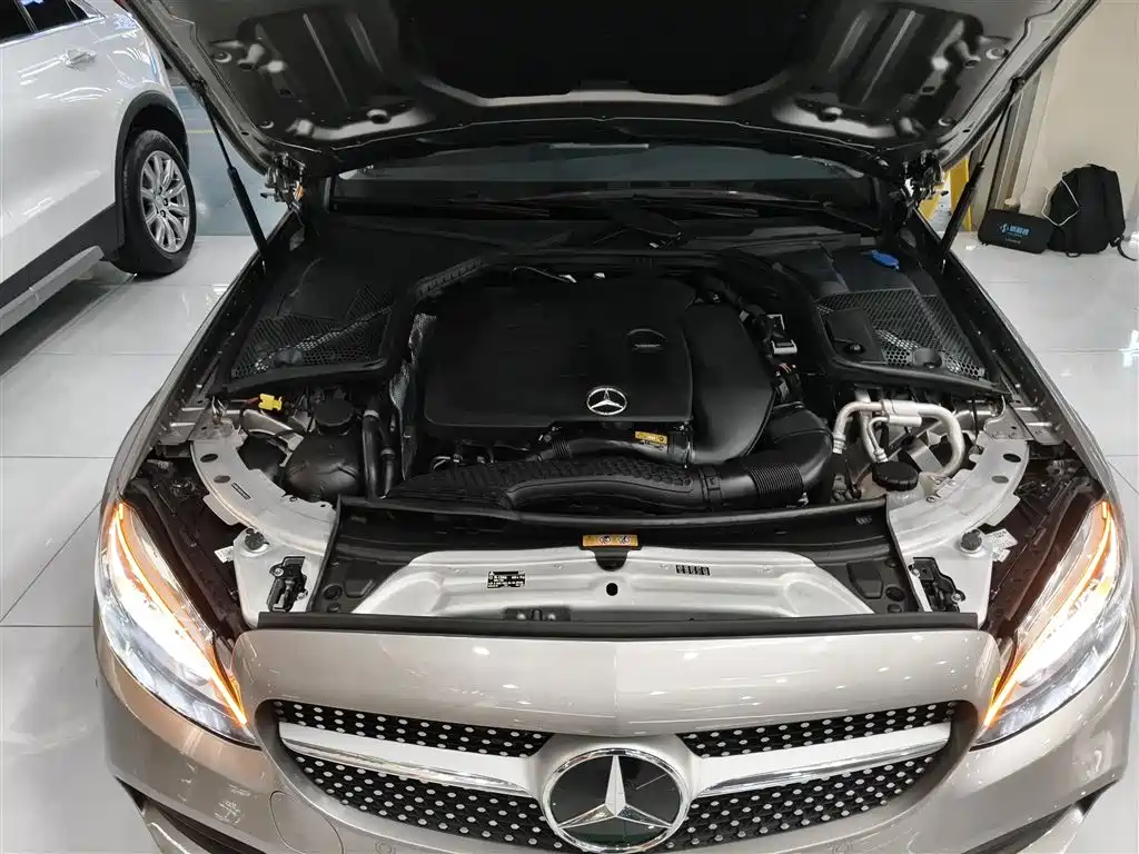 Mercedes-Benz C-Class 2019 C 260 L Sport фото 16