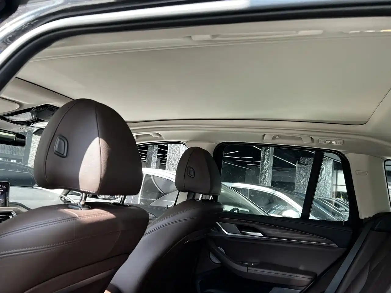 BMW X3 2022 Facelift xDrive30i Leading M Shadow Edition фото 13