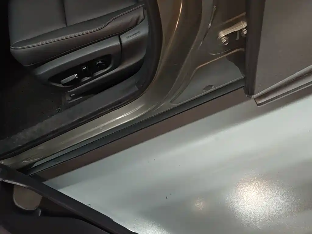 Lexus UX 2023 2022 260h Fun Edition