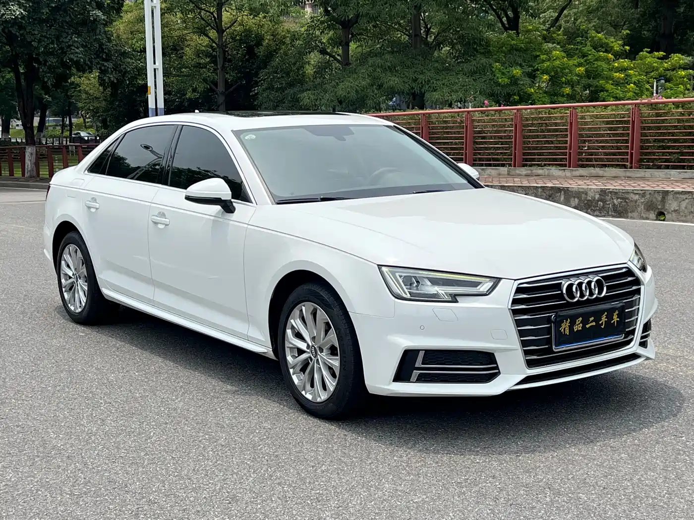 Audi A4L 2019 40 TFSI Progressive (China V) фото 3
