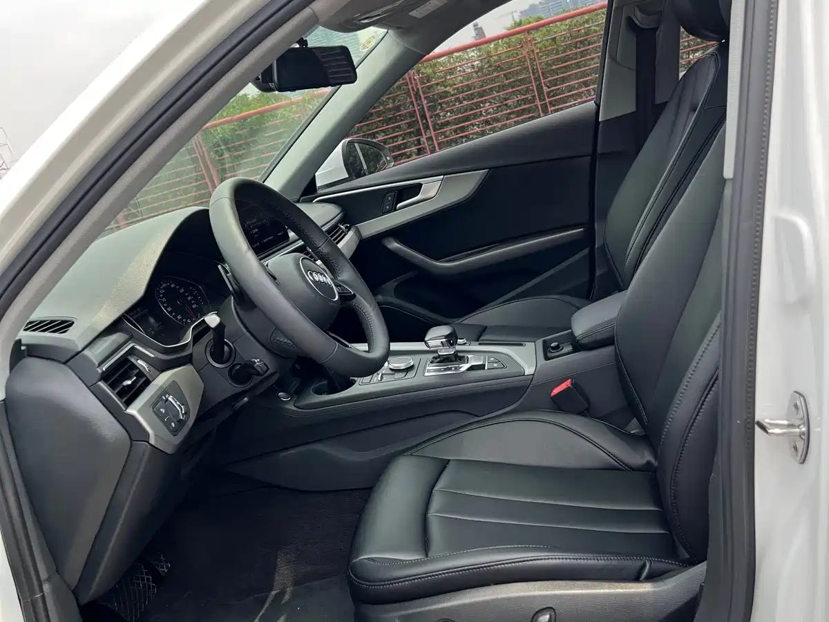 Audi A4L 2019 40 TFSI Progressive (China V) фото 7