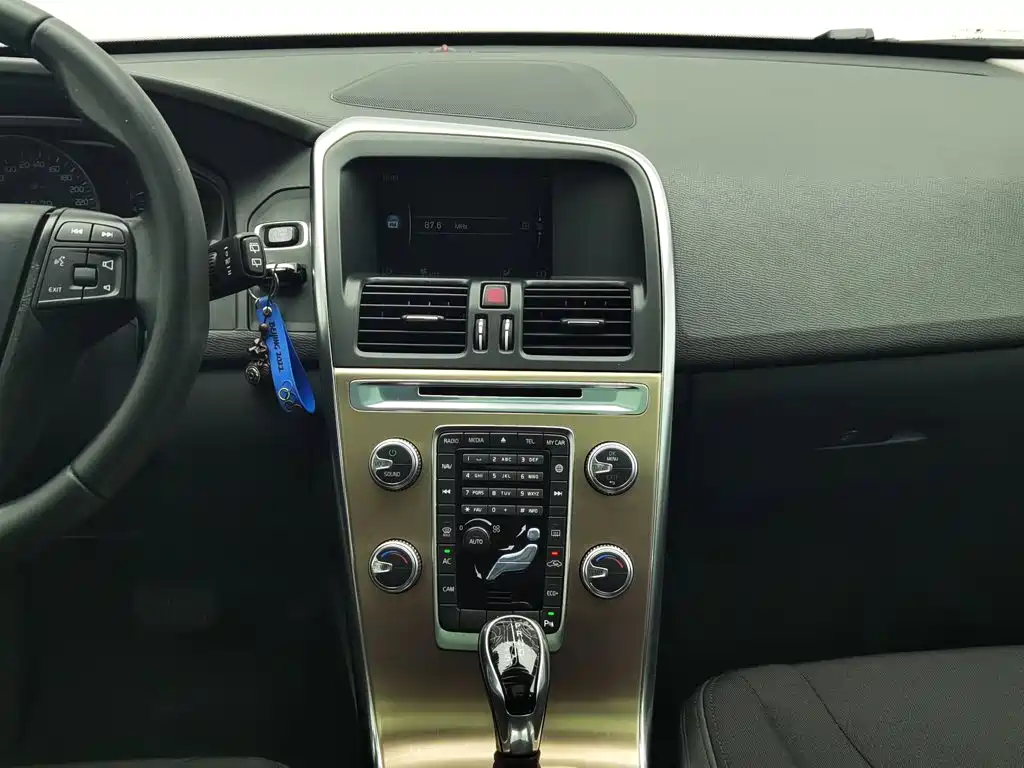 Photo 12 - Volvo XC60