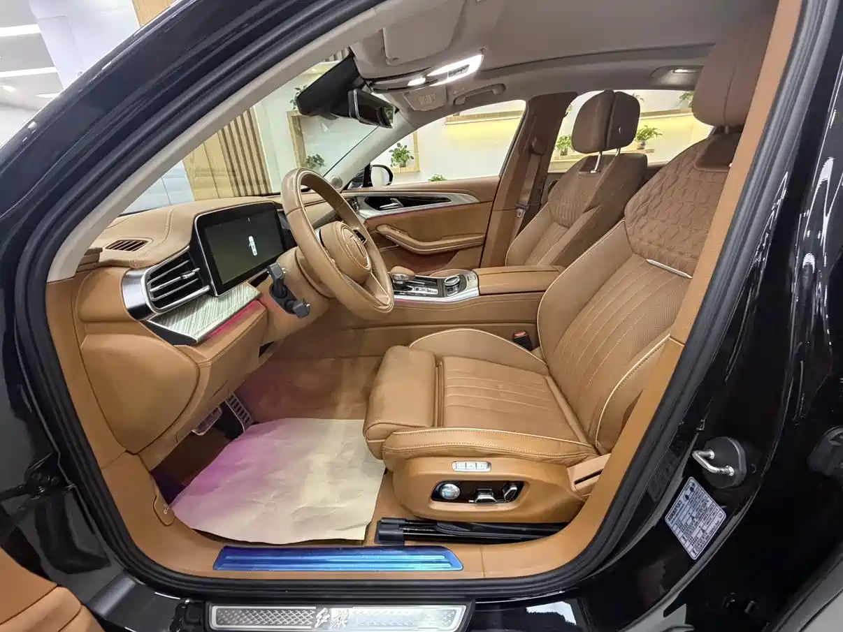Hongqi H9 2020 2.0T Smart Connection Qi Xiang Edition фото 8