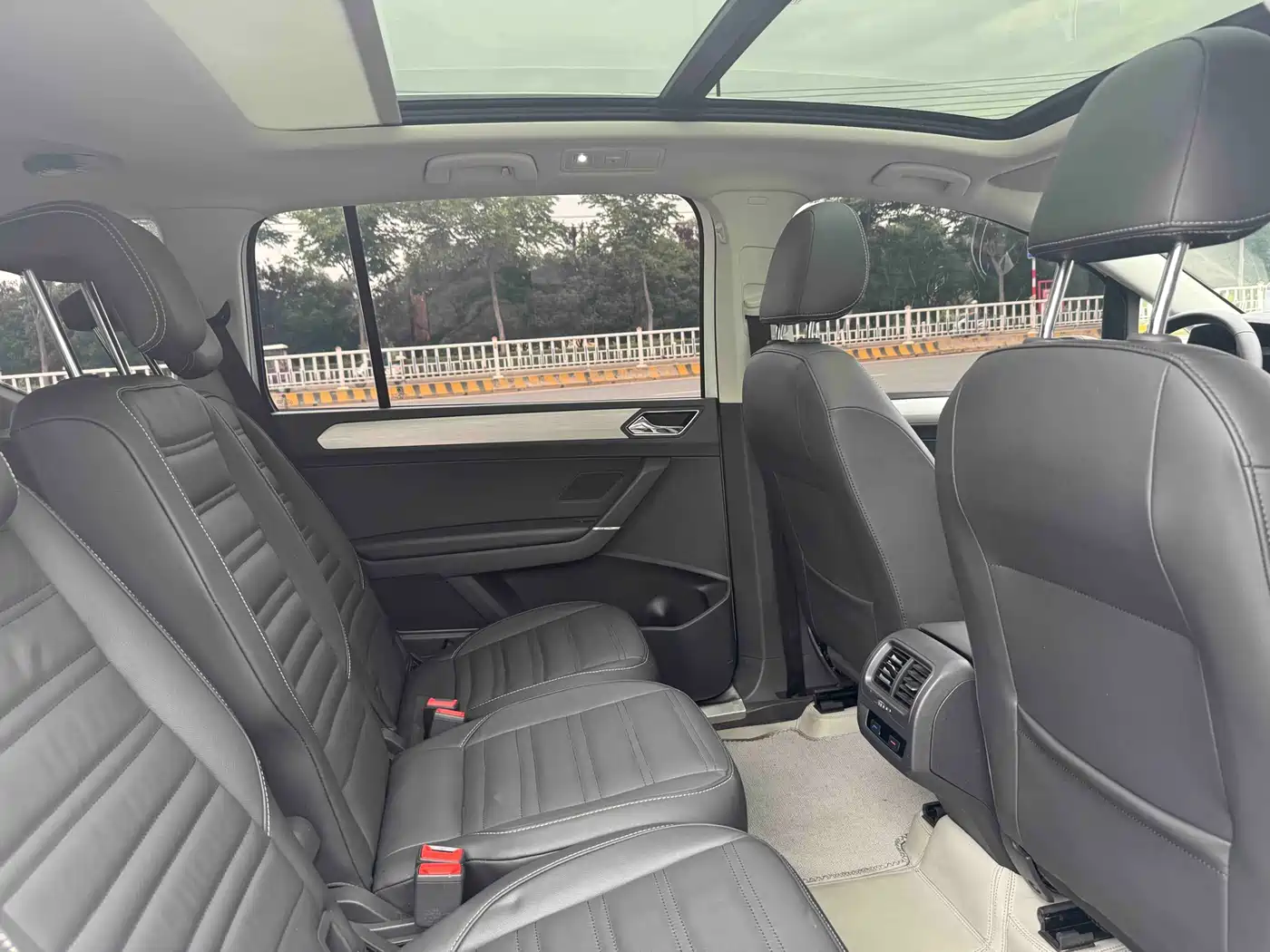 Volkswagen Touran 2016 Touran L 280TSI DSG Elegance фото 20