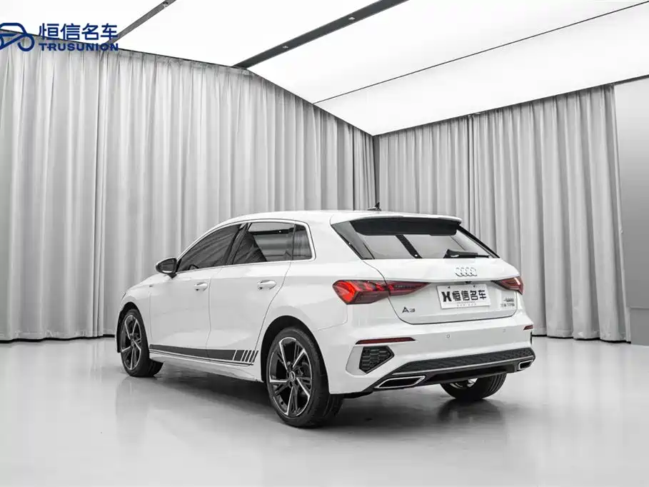 Audi A3 2024 Model Sportback 35 TFSI Fashion Sport фото 11