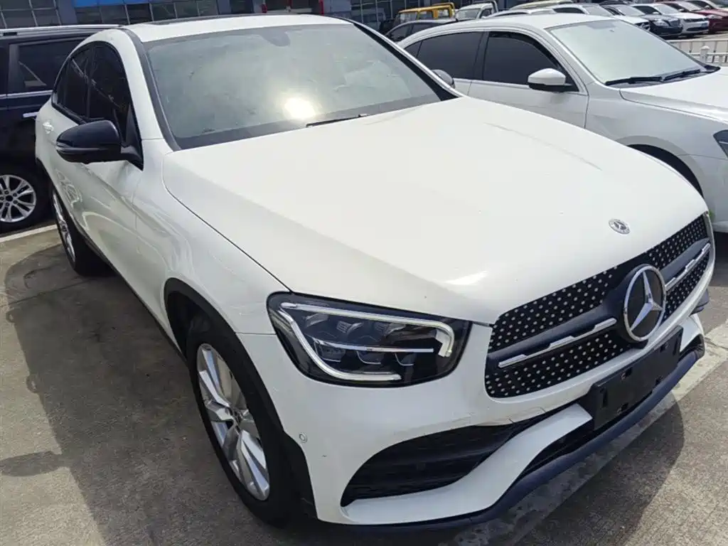 Mercedes-Benz GLC Coupe 2021 GLC 260 4MATIC Coupe SUV фото 4