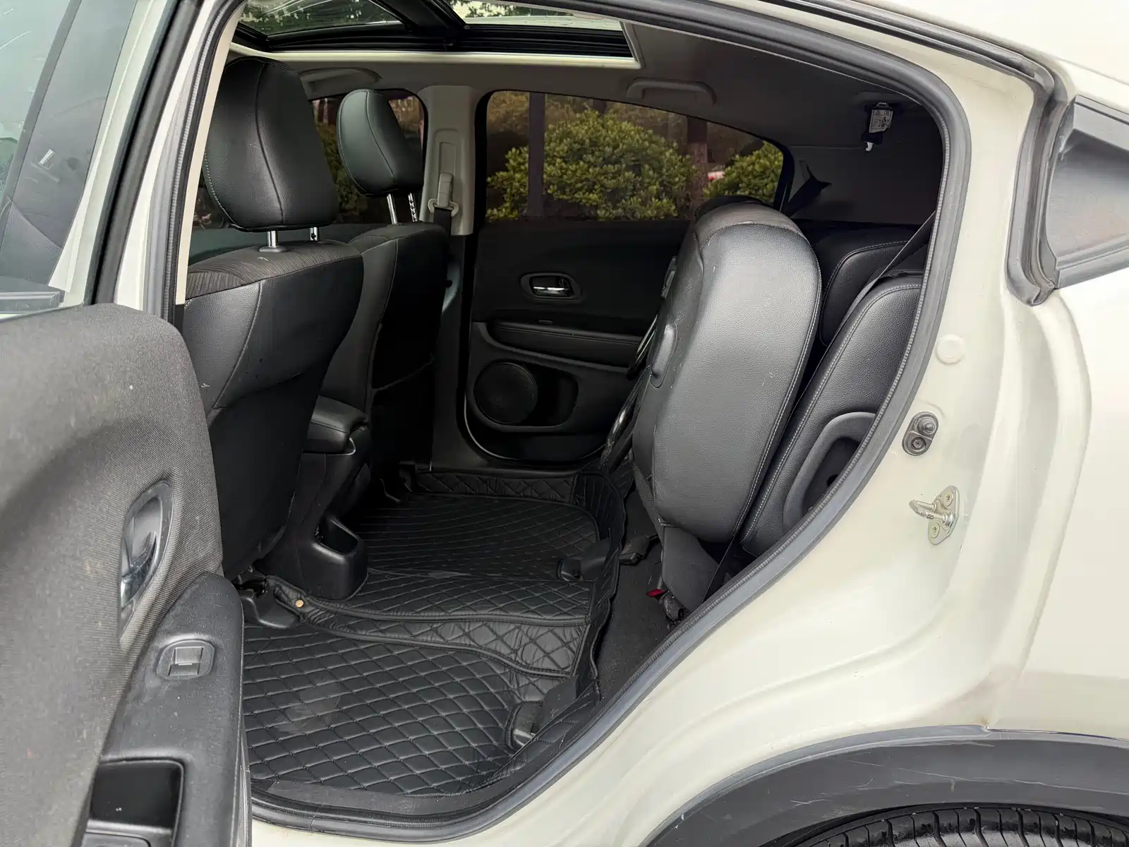 Фото 7 - Honda Vezel