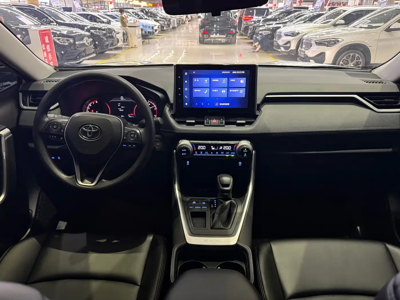 Toyota RAV4 Rongfang 2021 2.0L CVT 2WD Trend фото 4