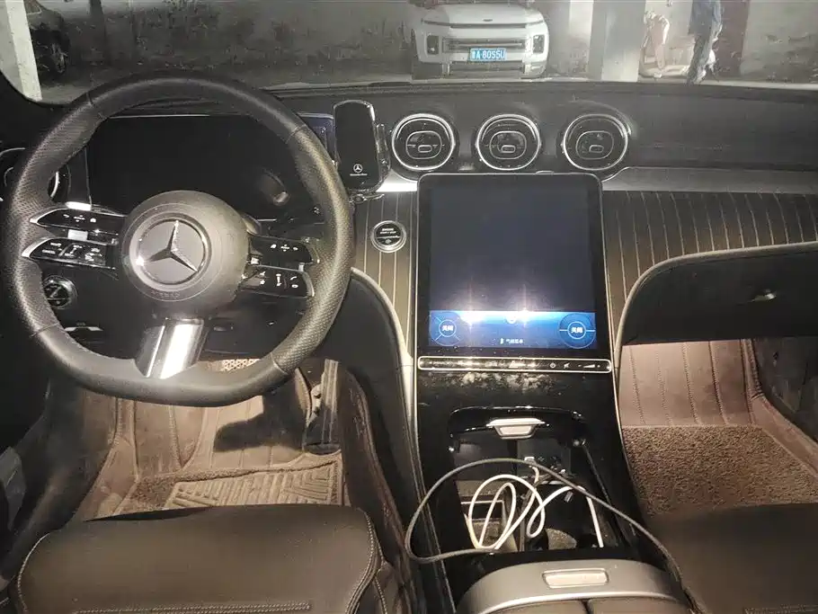 Mercedes-Benz C-Class 2023 C 200 L Sport фото 12