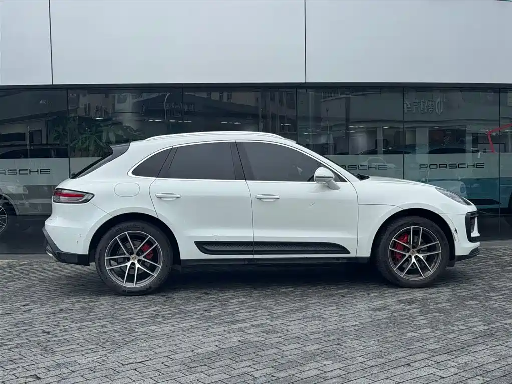 Porsche Macan 2022 Macan 2.0T фото 7