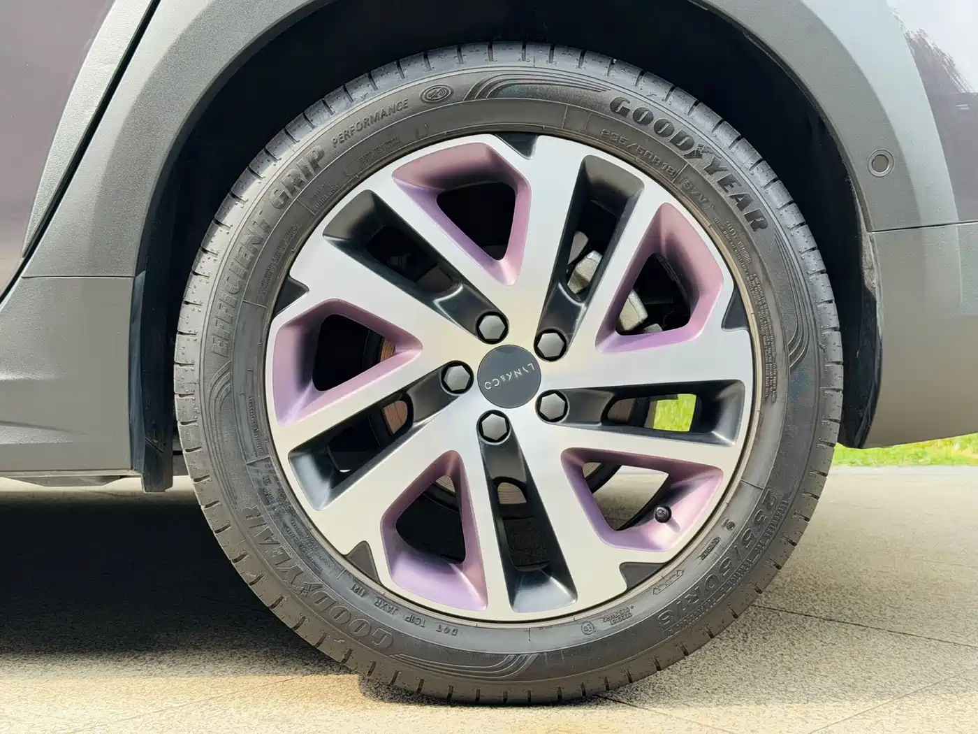 Lynk & Co 02 2022 1.5TD DCT Shine Pro фото 22