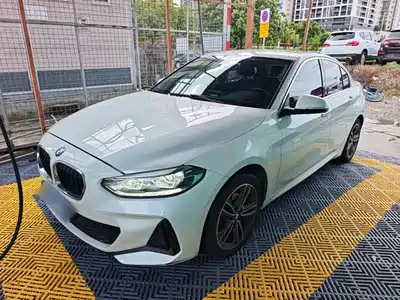 BMW 1