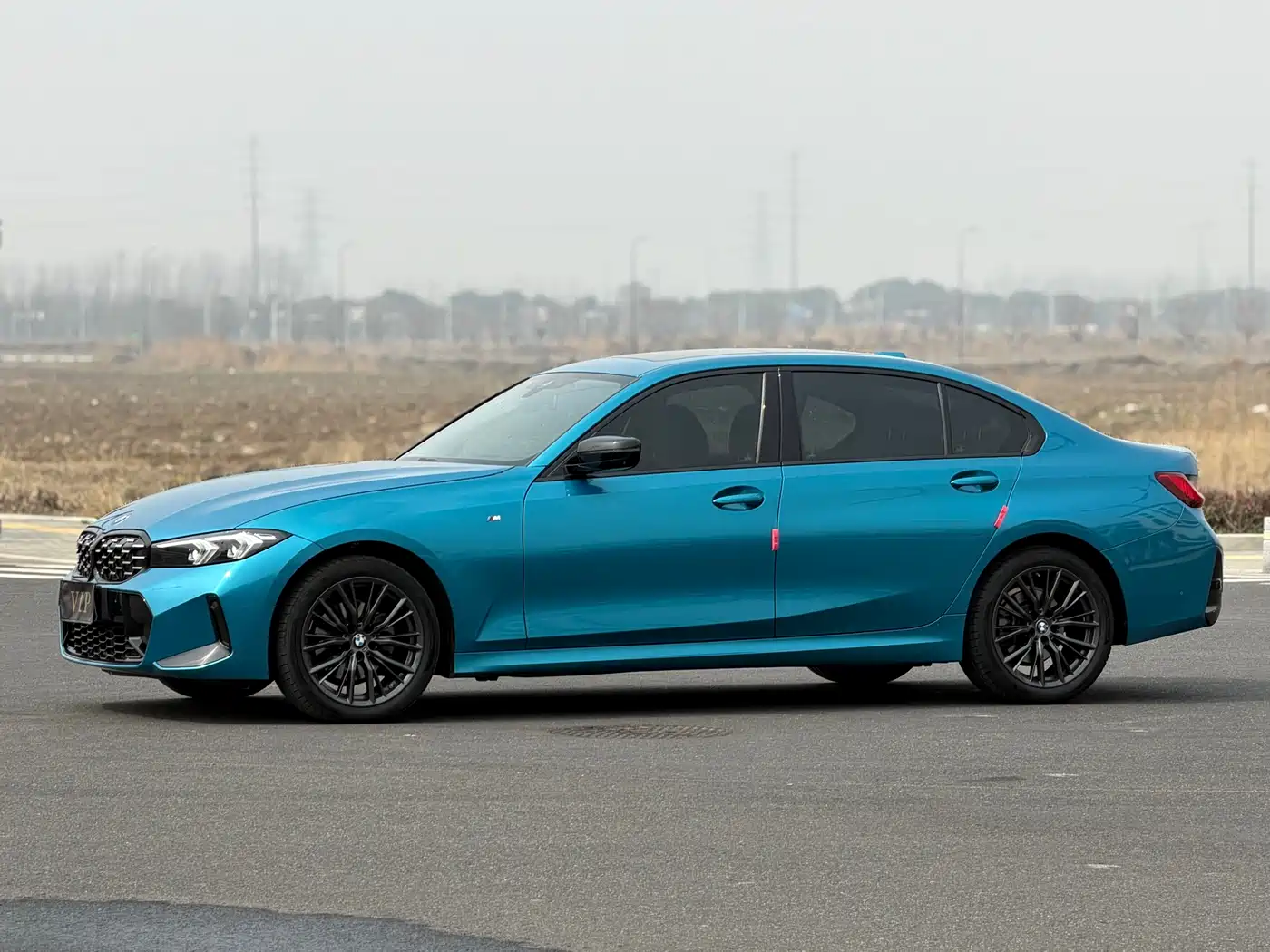 BMW 3 Series 2023 325Li M Sport Black Night Package фото 10