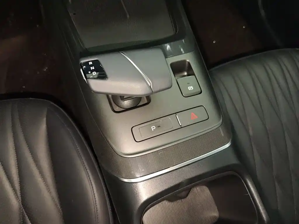 Changan Yida 2024 2023 Blue Whale NE 1.5T GDI DCT Pilot