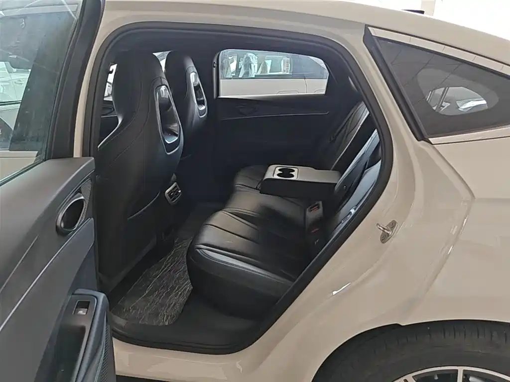 BYD Seal 06 New Energy 2025 DM-i Smart Drive Edition 120KM Luxury фото 17