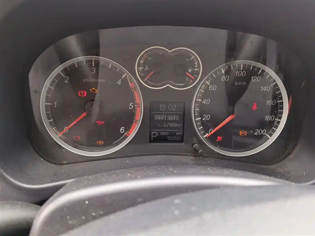 Haval H5 Classic 2015 2.0T Diesel Automatic 2WD Aspiring фото 3