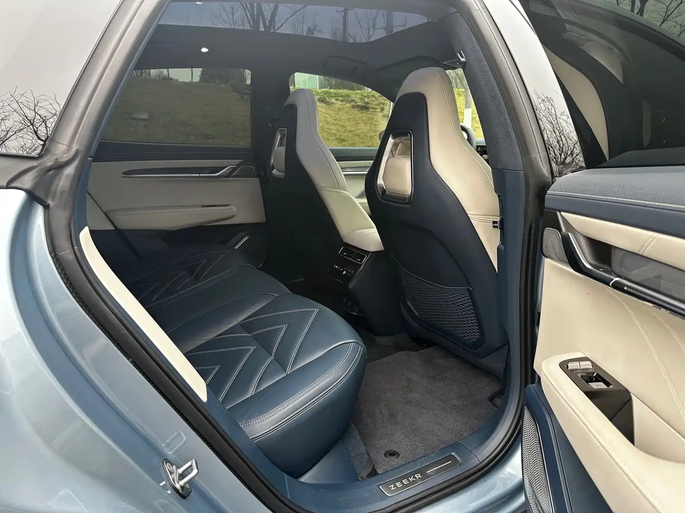 ZEEKR EXTREME KRYPTON 001