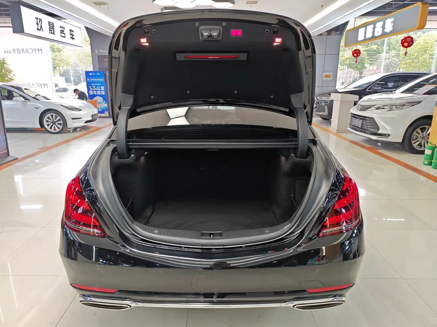 Mercedes-Benz S-Class 2020 S 350 L Premium Edition Collector's Version фото 17