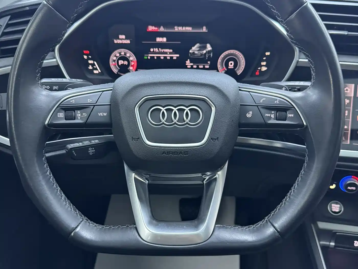 Audi Q3 2023 35 TFSI Fashion Dynamic (1.4T) фото 16