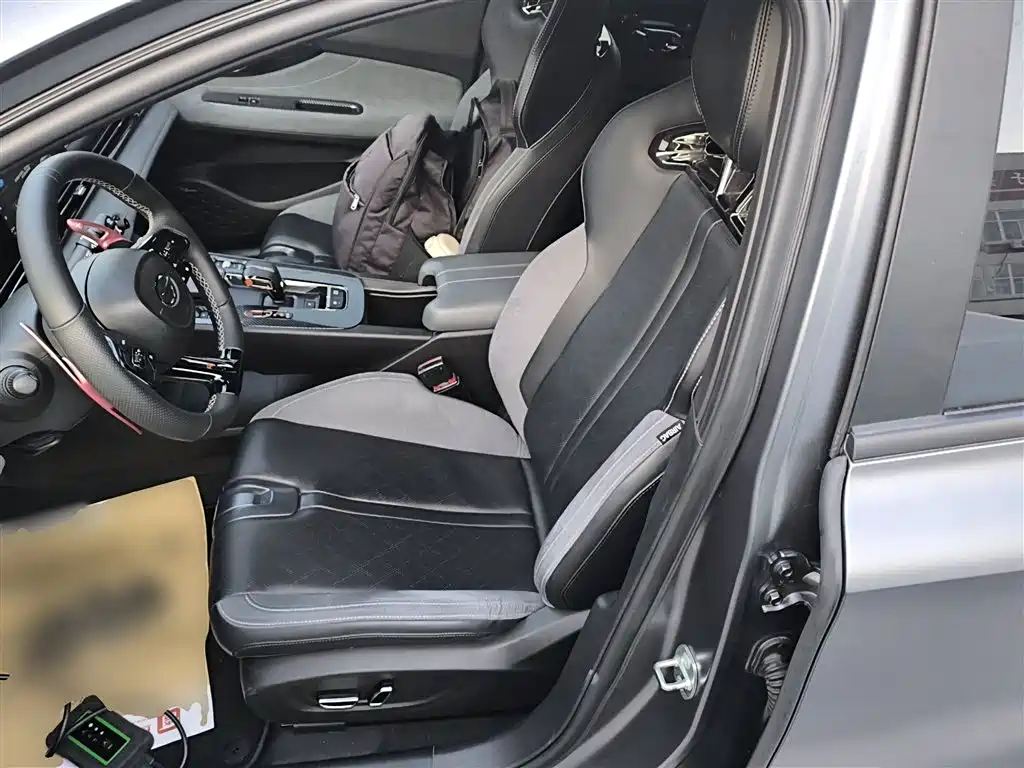 GAC Trumpchi Trumpchi Emkoo 2023 400T Automatic R PRO фото 12