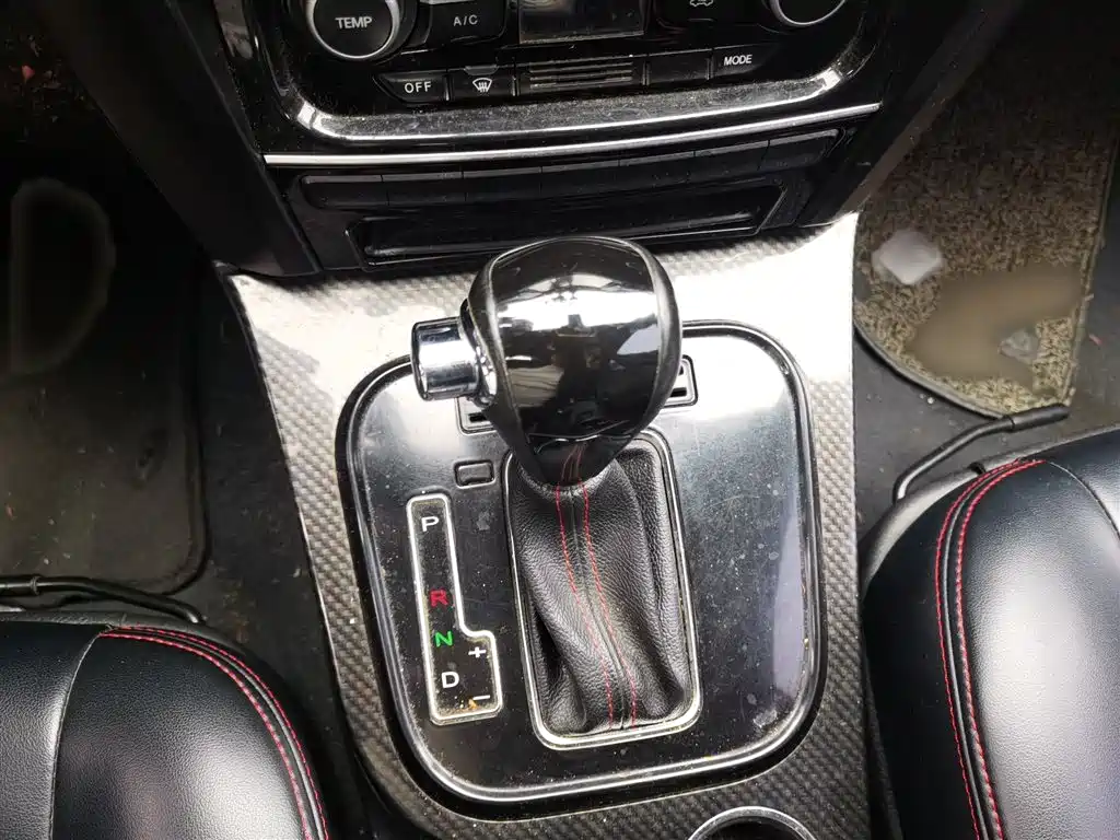 Haval H5 Classic 2015 2.0T Diesel Automatic 2WD Aspiring фото 11