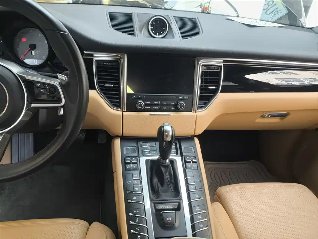 Porsche Macan 2017 Macan S 3.0T фото 9