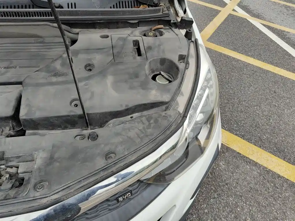 BYD Yuan 2017 1.5L Manual Panoramic Sunroof фото 23