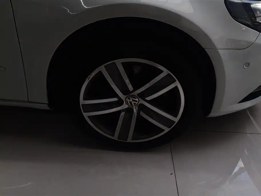 Volkswagen FAW-Volkswagen CC 2015 2.0TSI Luxury фото 6
