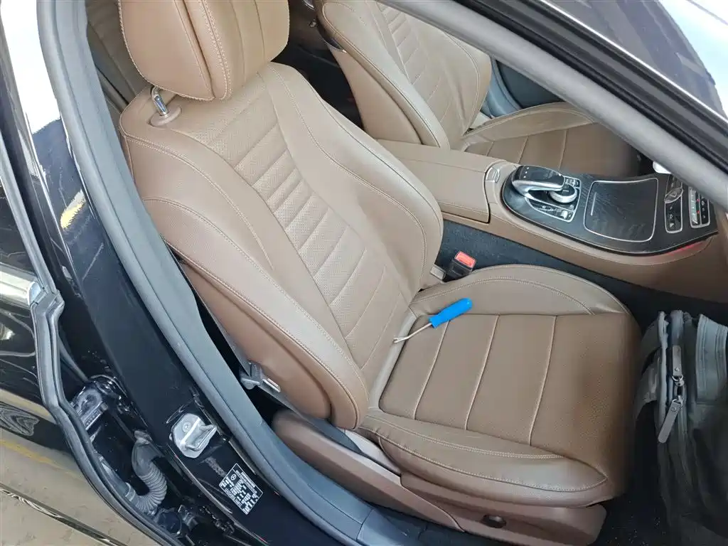 Mercedes-Benz E-Class 2018 E 300 L Sport Luxury фото 25