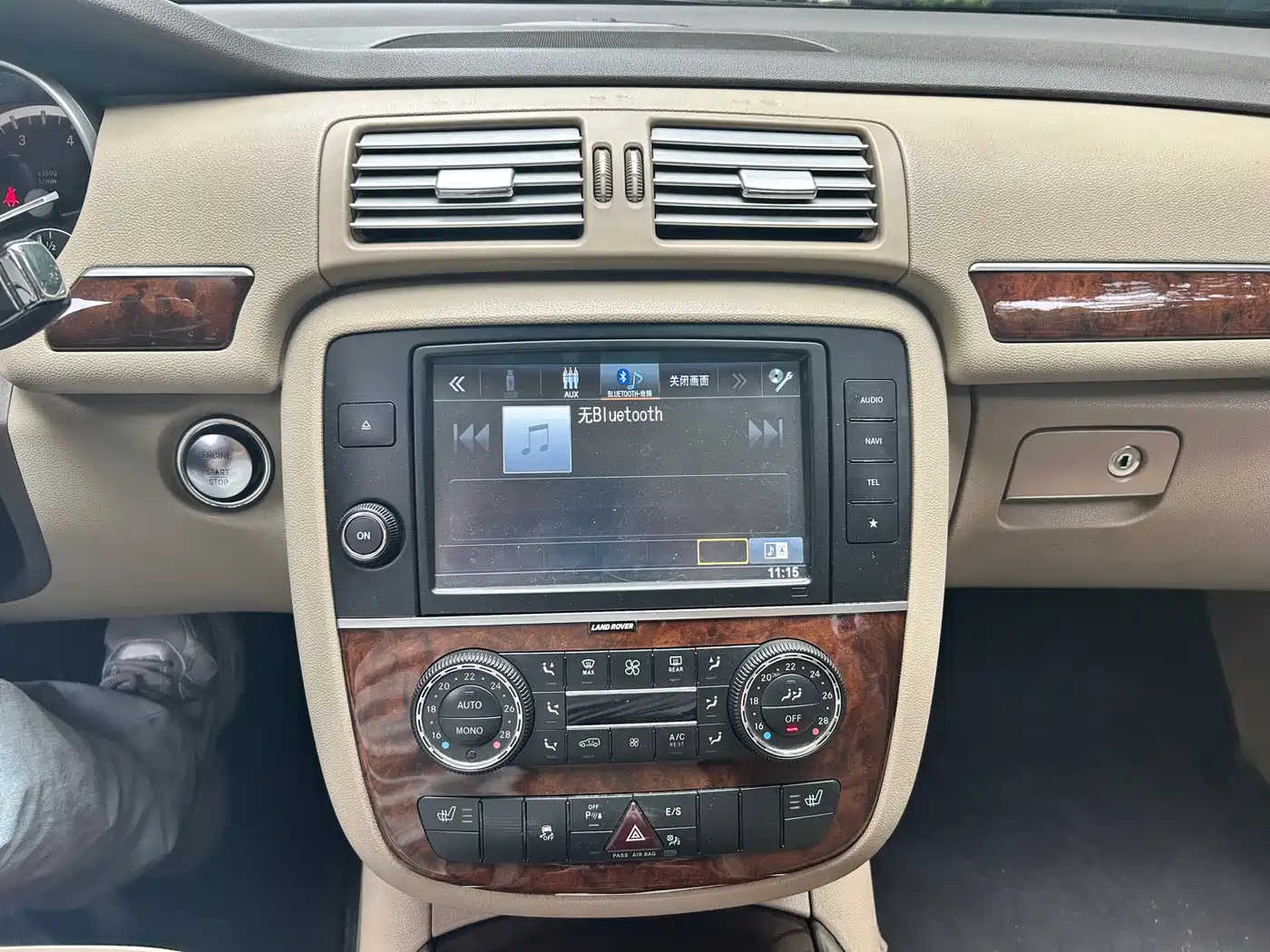 Mercedes-Benz R-Class 2011 R 350 L 4MATIC фото 9