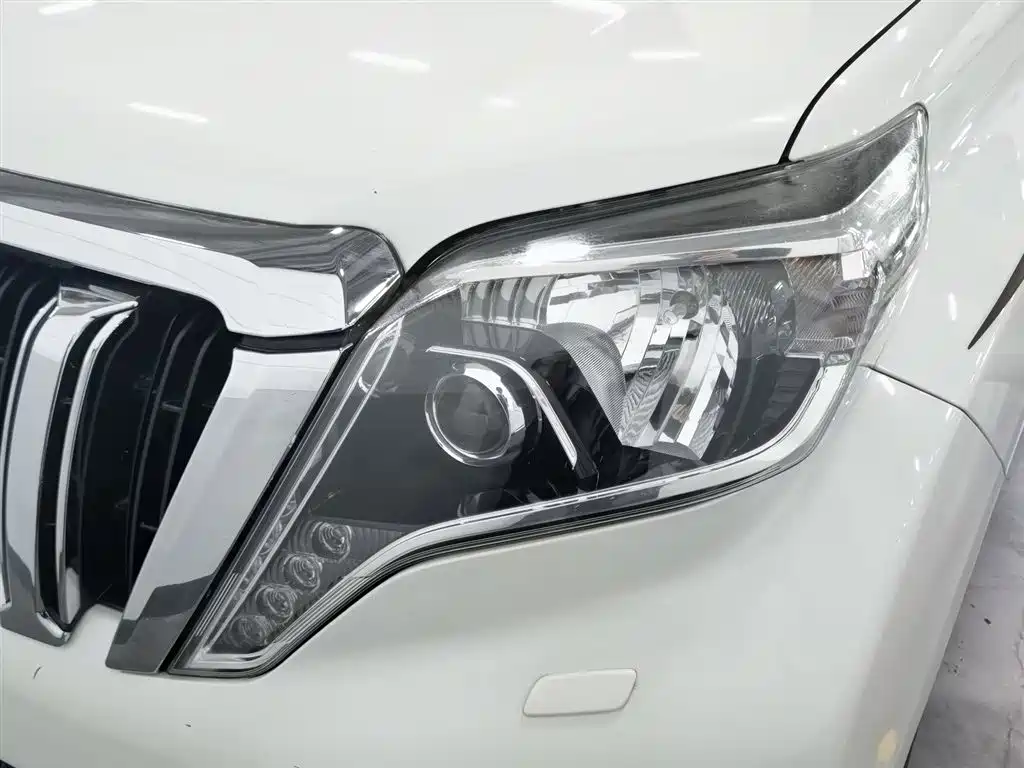 Toyota Prado 2016 2.7L Auto Luxury Edition фото 7