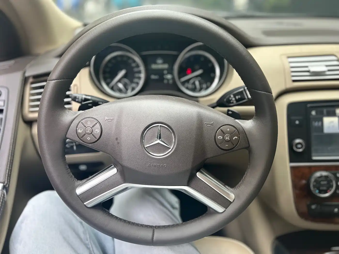 Mercedes-Benz R-Class 2011 R 350 L 4MATIC фото 8