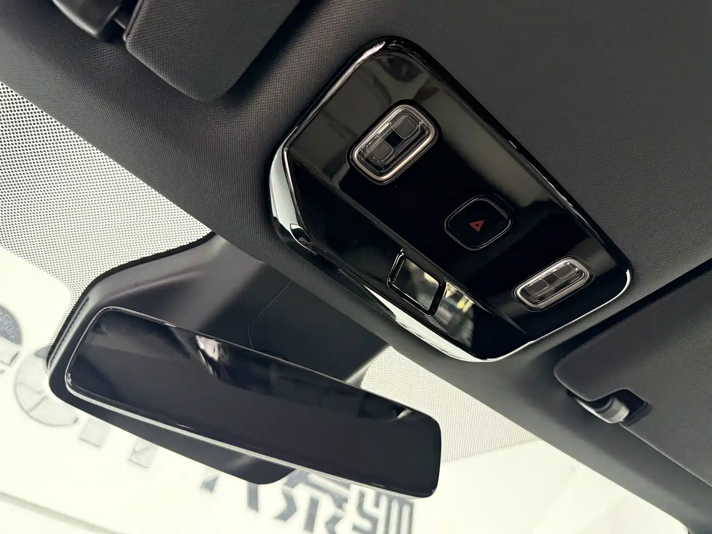 Li Auto i6 2026 2025 4WD Base Model