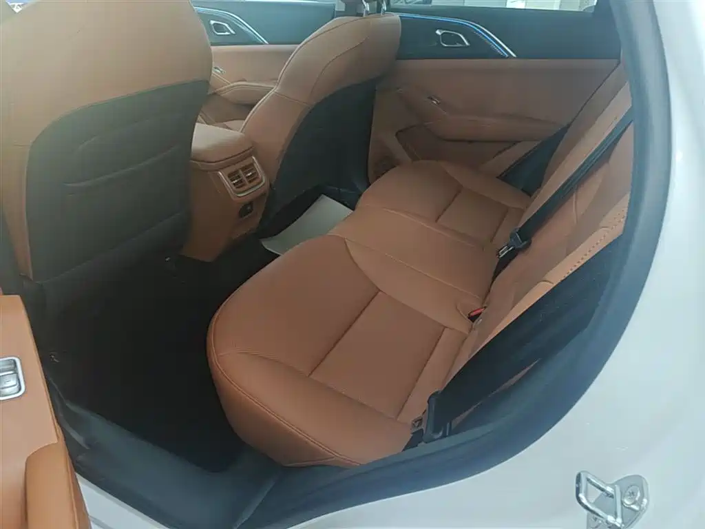Haval Xiaolong MAX 2025 Hi4 165 Ultra Smart Drive Edition фото 17