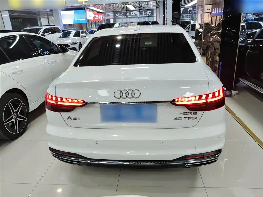 Audi A4L 2020 40 TFSI Fashion Elegance фото 6