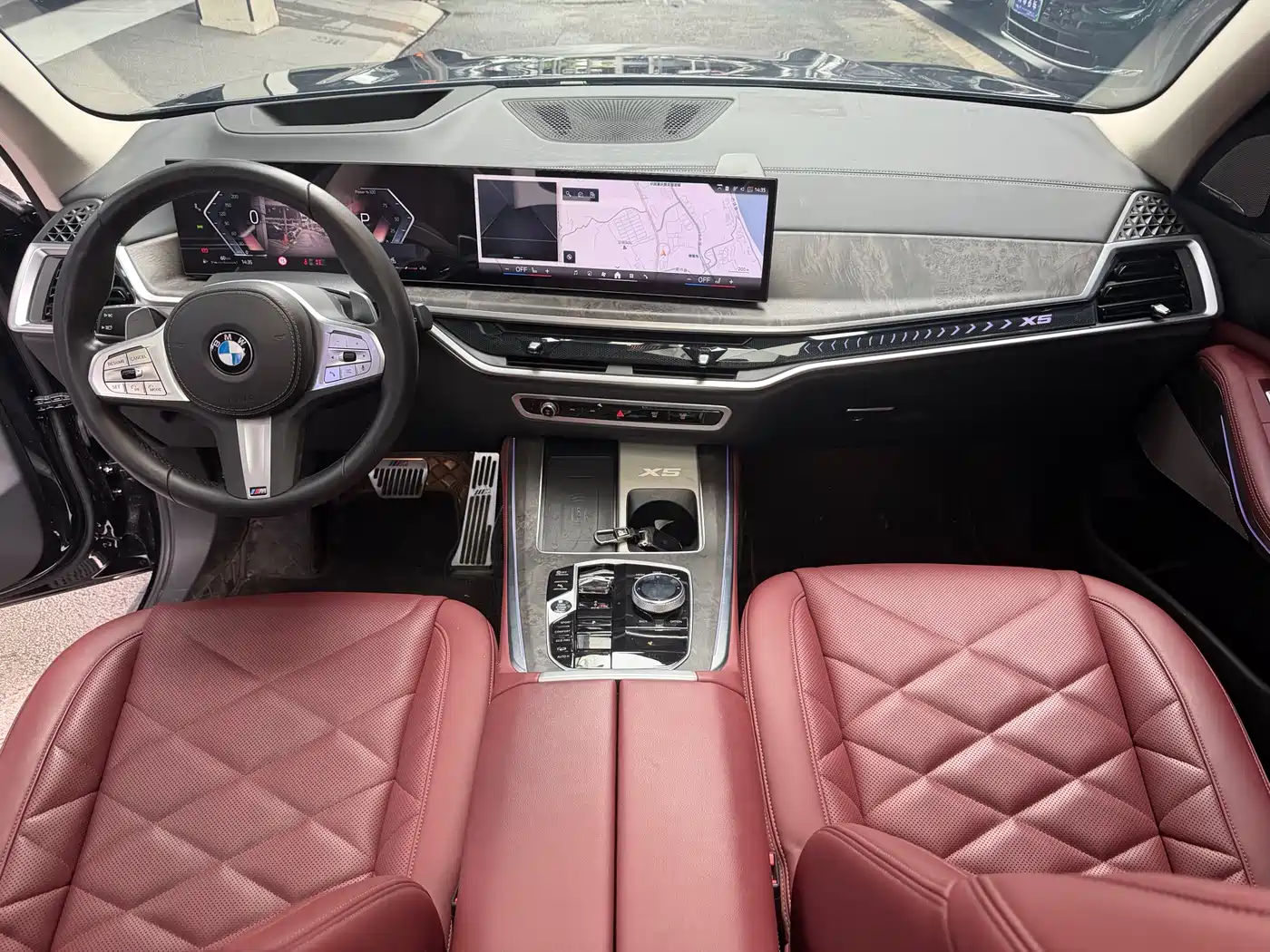BMW X5 2023 xDrive 30Li Premium M Sport Package фото 12