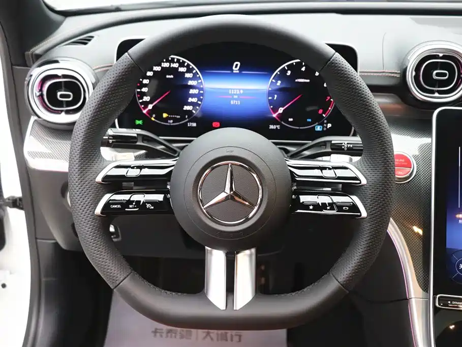 MERCEDES-BENZ CLASS C