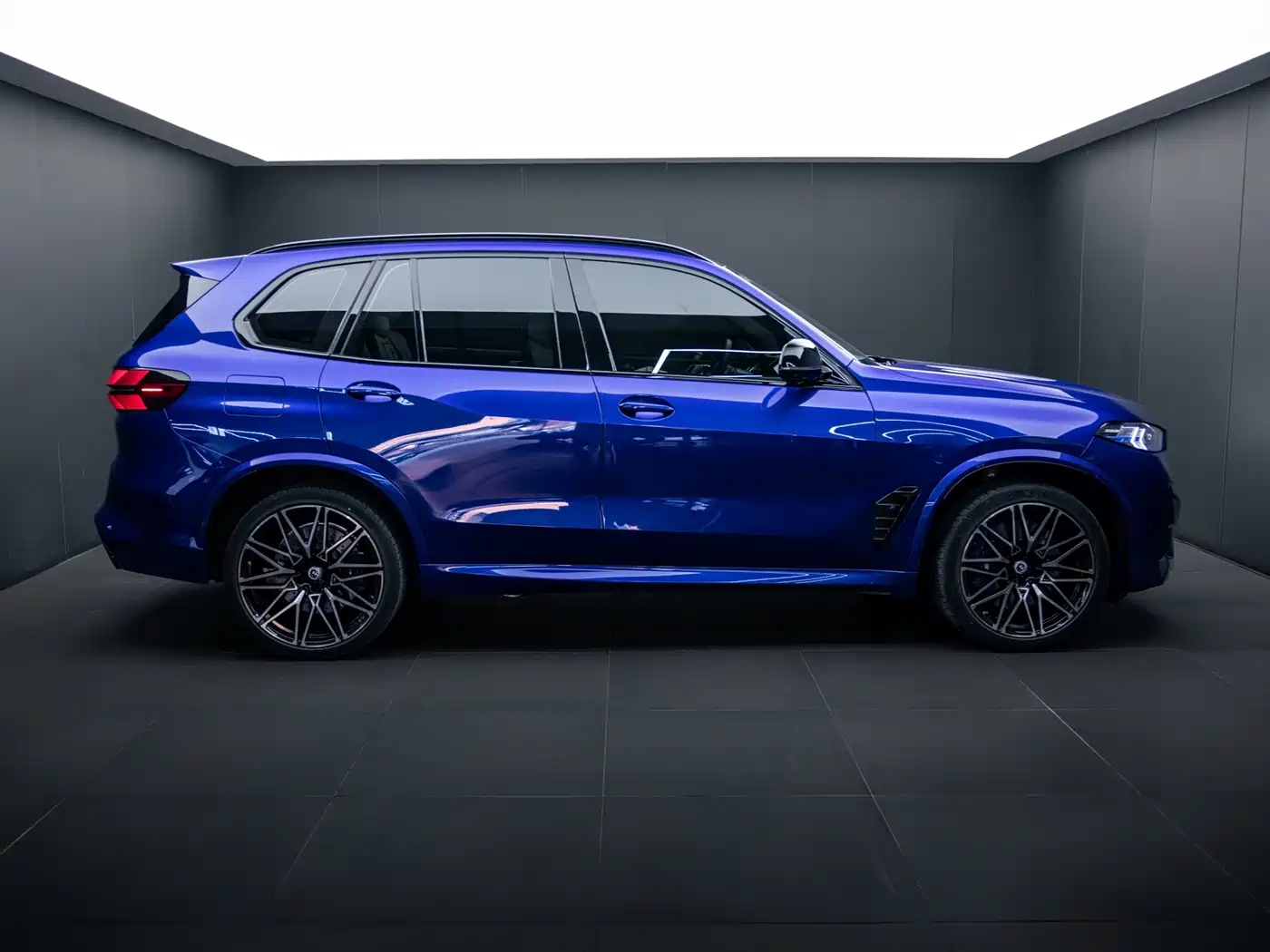 BMW X5 M 2024 2023 Model X5 M Thunder Edition