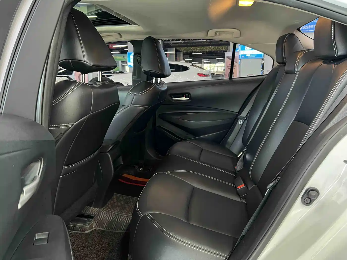 Toyota Corolla 2019 1.2T S-CVT GL-i Elite Edition фото 11