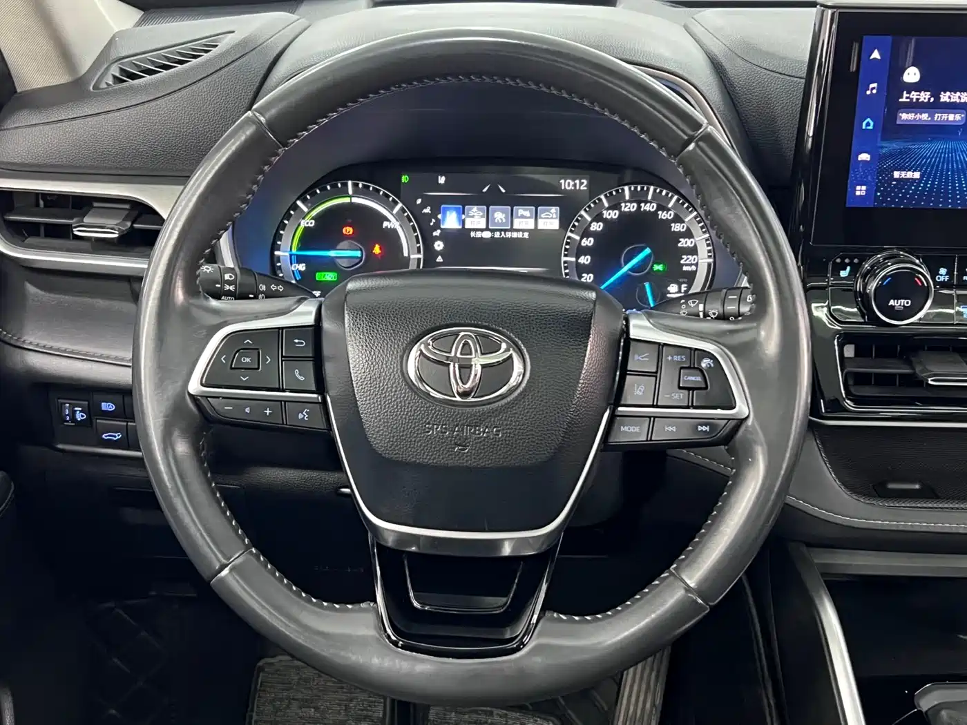 Toyota Highlander 2022 Model Dual Engine 2.5L 4WD Premium Edition 7-Seater фото 19