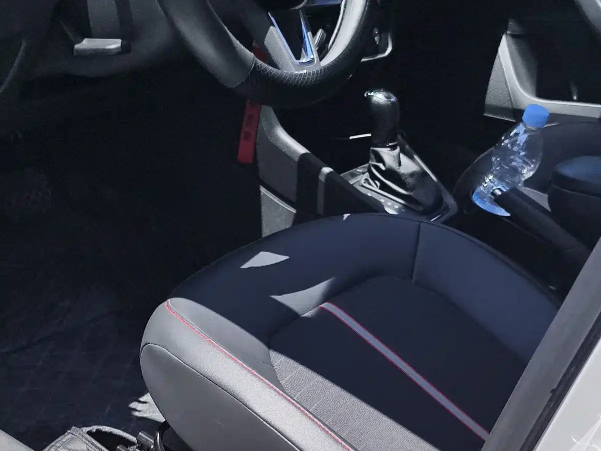 Škoda Skoda Rapid Spaceback 2020 1.5L Auto Standard фото 9