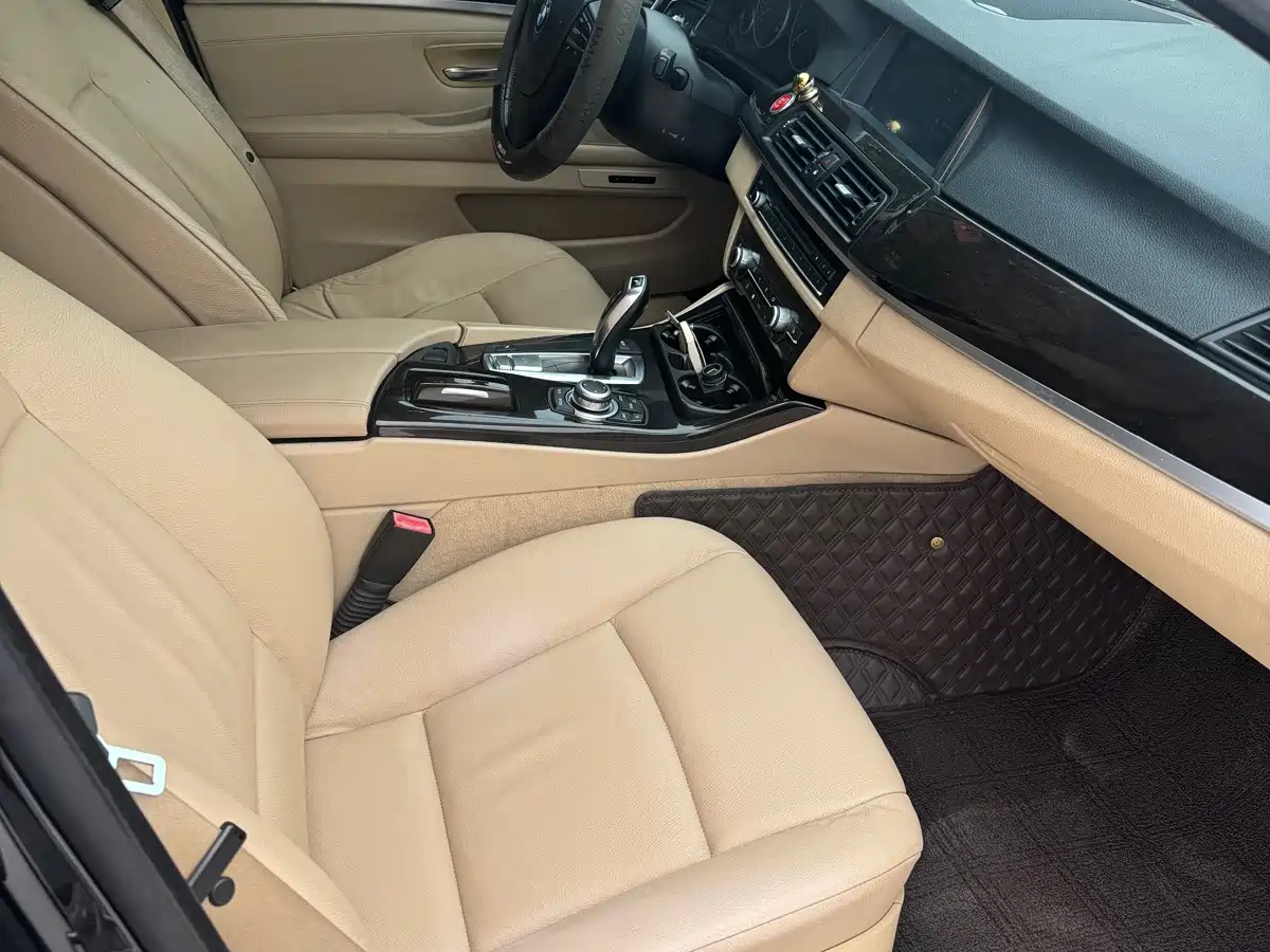 Фото 8 - BMW 5 Series