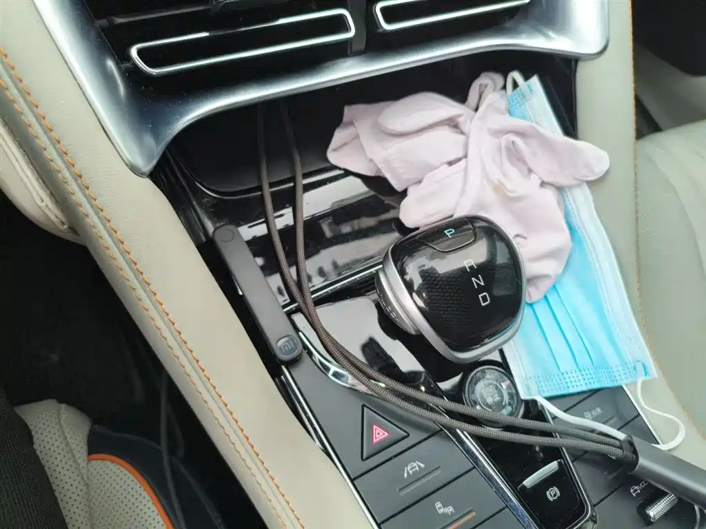 BYD Song PLUS PHEV 2021 DM-i 110KM Flagship PLUS 5G Edition фото 10